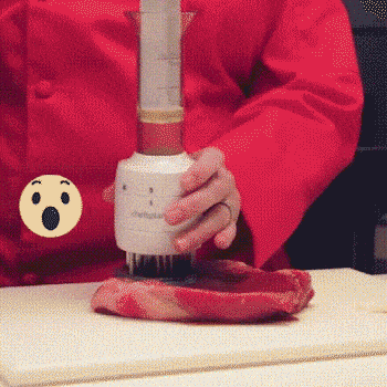 Strumento per marinare la carne