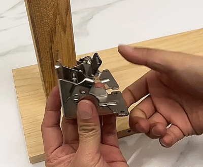 Set 2 Cerniere Autobloccanti 90°