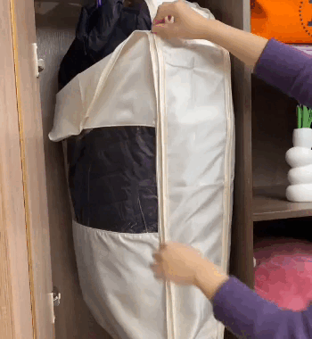 Sacca porta abiti sospesa salvaspazio