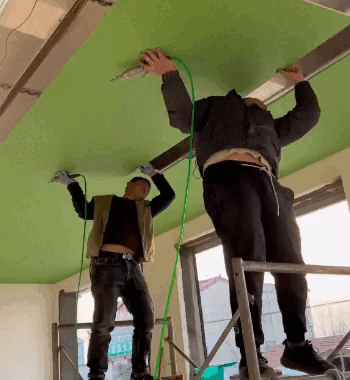 Piastra ausiliaria per l'installazione del cartongesso