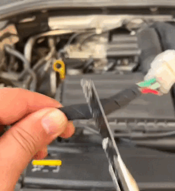 Nastro isolante per cablaggi automobilistici