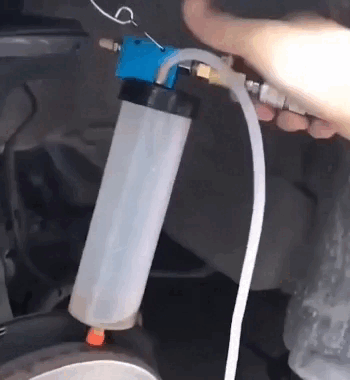 Strumento per il Cambio del Liquido Freni