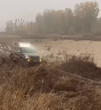 Fune di traino per auto