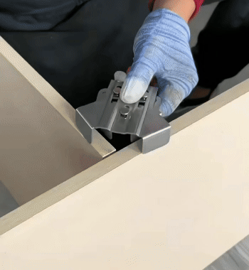 Morsetto angolare a 90 gradi multifunzione