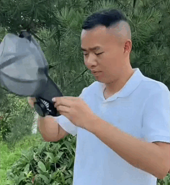 Berretto con Visiera Ricaricabile a Energia Solare