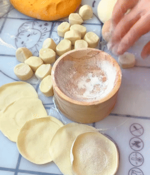 OFFERTA ESCLUSIVA | Pressa per pasta in legno