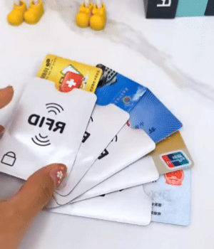 Carta Protettiva RFID & NFC – Protezione 13,56 MHz per Carte di Credito