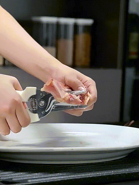 Forbici da cucina multifunzionali che fanno risparmiare fatica