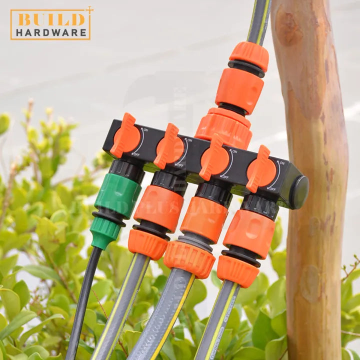 Raccordo per tubo da giardino a 4 vie