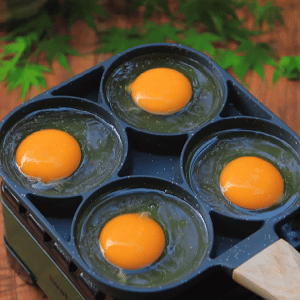 Teglia antiaderente per frittate a 4 fori