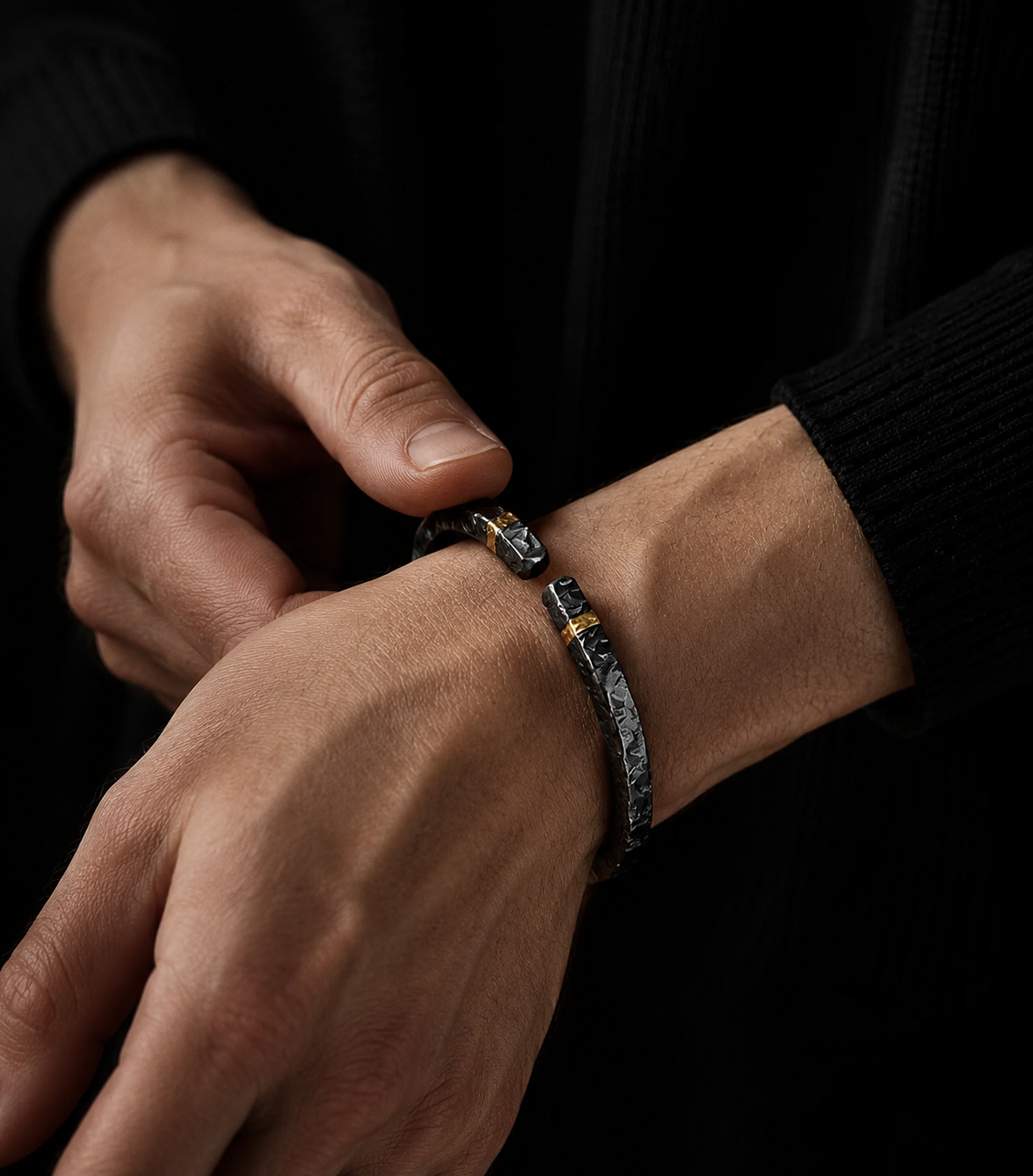 Bracciale Uomo Wu Teng Artigianale Nero