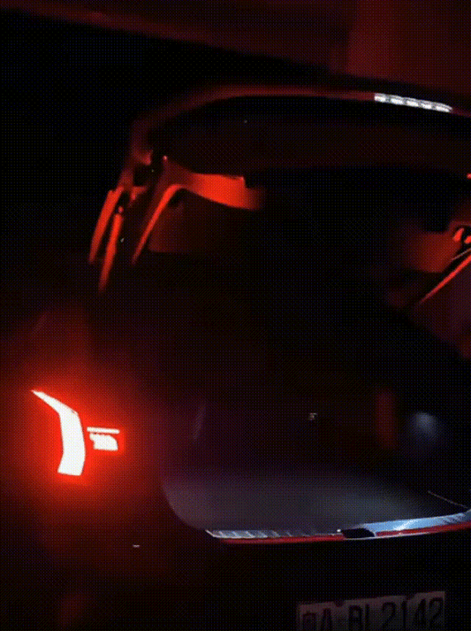 Striscia Luminosa per Baule Auto