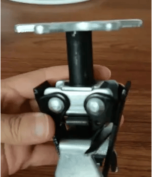 Attrezzo compressore per molle del motore 🔥