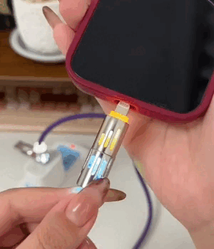 Cavo di ricarica USB 4 in 1