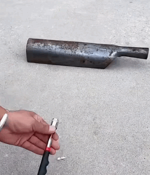 Utensile magnetico telescopico