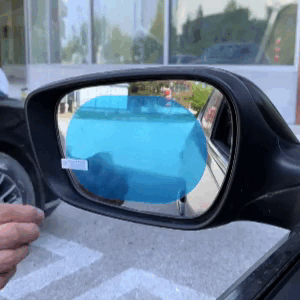 Pellicola antipioggia per specchietto retrovisore auto