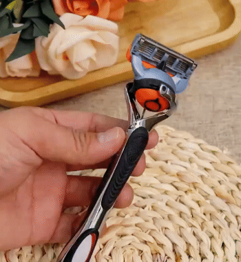 Rasoio Professionale Tedesco a 5 Lame con Custodia