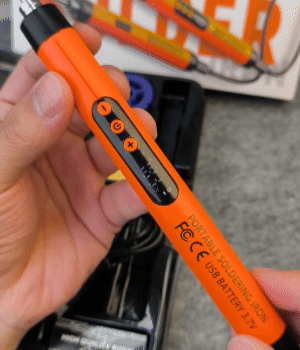 Saldatore ricaricabile USB con display digitale