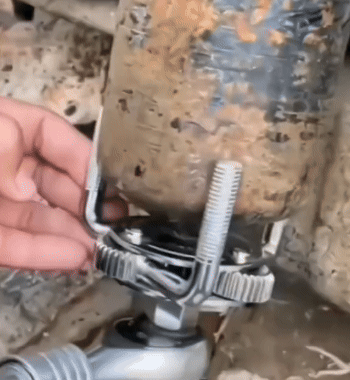 Chiave Universale Auto-Serrante a 3 Ganasce per Filtro Olio