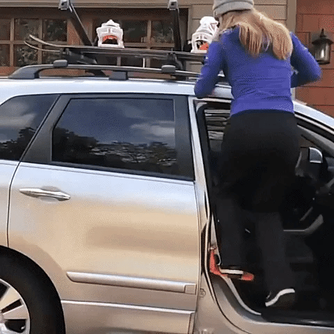 Gradino per portiera auto per accesso al tetto dell'auto