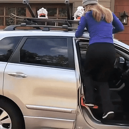 Gradino per portiera auto per accesso al tetto dell'auto