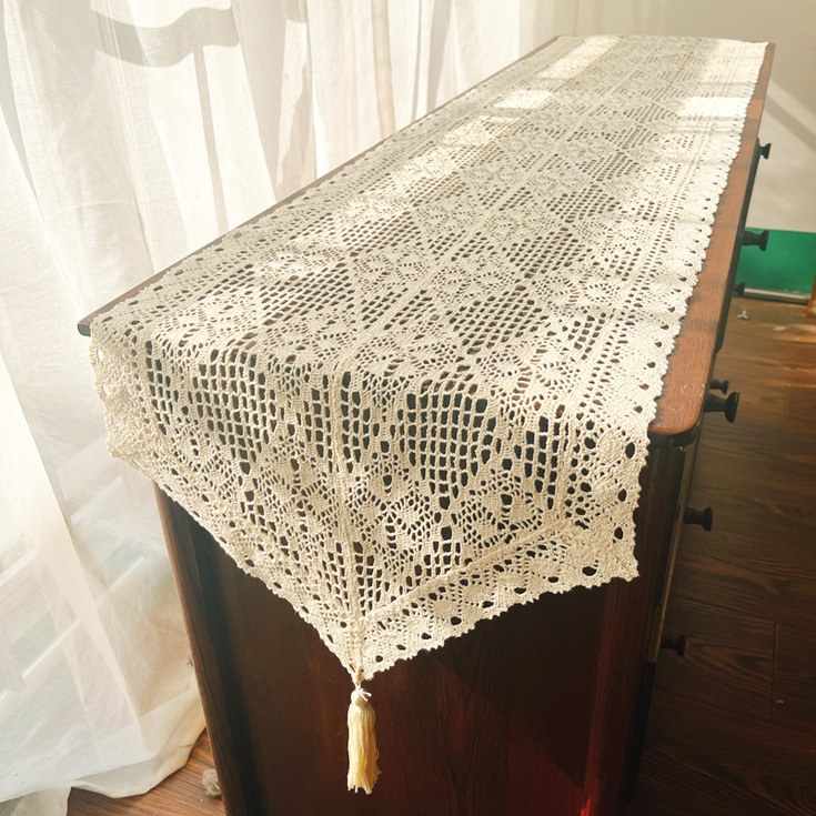 Runner Da Tavolo Traforato