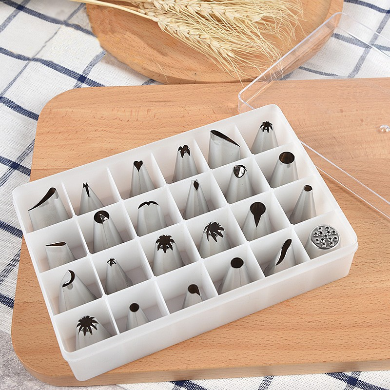 Decorazione per torte con 24 ugelli e sacchetto