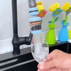 Rubinetto con filtro per l'acqua a 6 strati