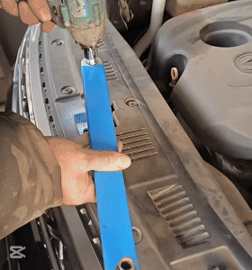 Chiave a cricchetto con prolunga decentrata