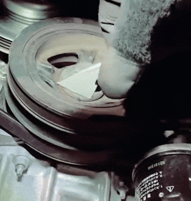 Strumento di rimozione/installazione della cinghia elastica